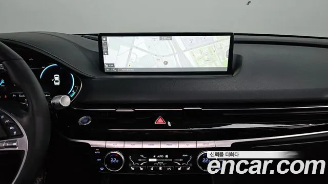 Genesis G80 Бензин 2.5 турбо AWD — Фото автомобиля 15