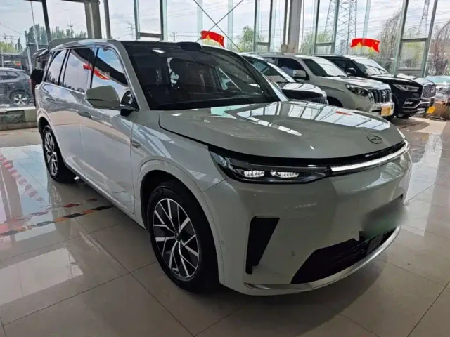 GAC Trumpchi Xiangwang S9 — Фото автомобиля 3