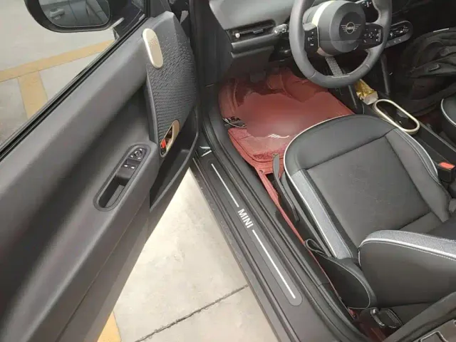 MINI Cooper — Фото автомобиля 15