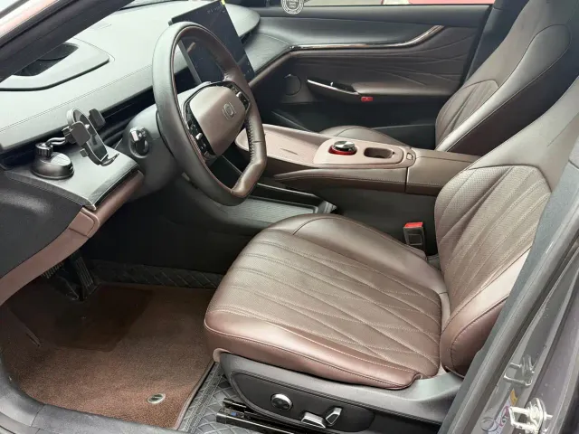 Changan Qiyuan A07 — Фото автомобиля 4