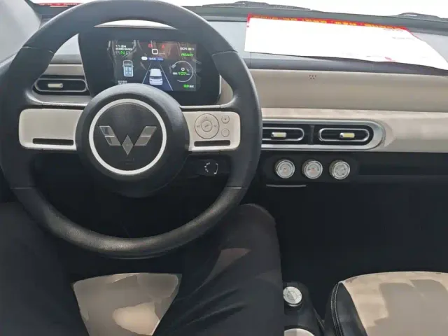 Wuling Hongguang Mini EV — Фото автомобиля 9