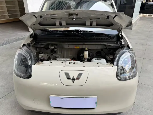 Wuling Hongguang Mini EV — Фото автомобиля 3