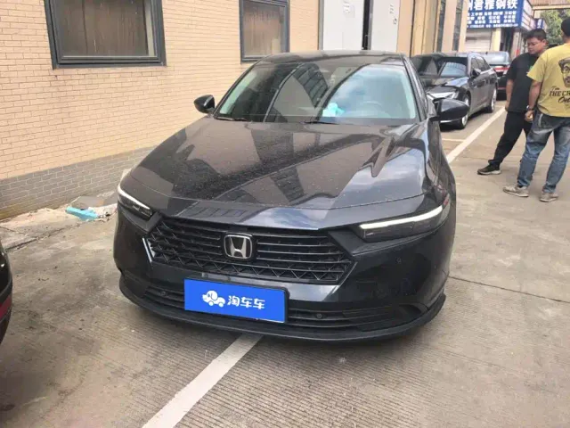Honda Accord — Фото автомобиля 2