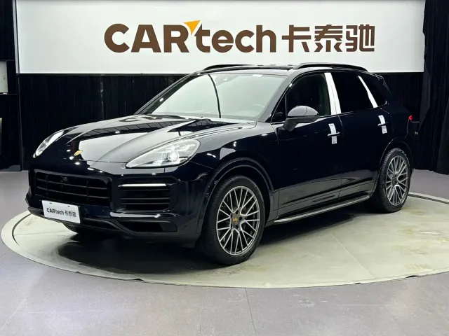Фотография автомобиля — Porsche Cayenne