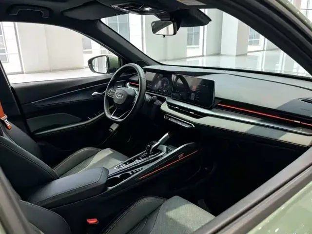 Geely Emgrand — Фото автомобиля 4