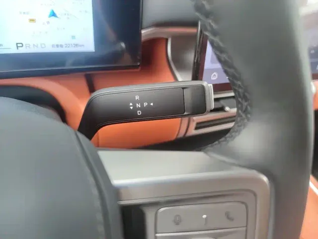BYD FangChengBao Titanium 7 — Фото автомобиля 13