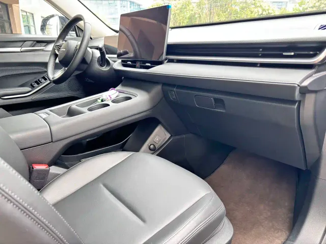 Haval H6 — Фото автомобиля 18