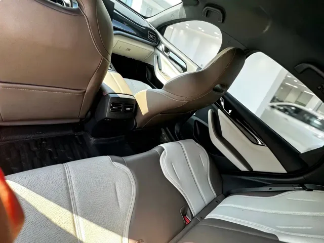 BYD Qin PLUS — Фото автомобиля 5