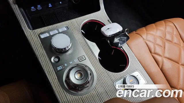 Genesis GV80 — Фото автомобиля 11