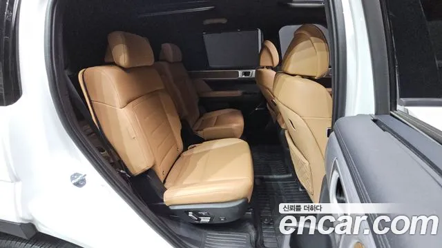 Hyundai Santa Fe MX5 — Фото автомобиля 17