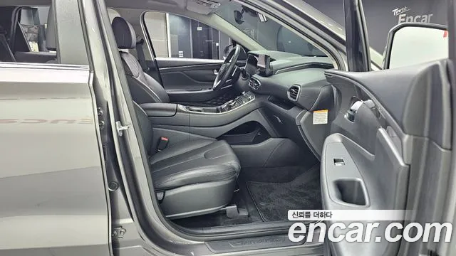 Hyundai Santafe — Фото автомобиля 10