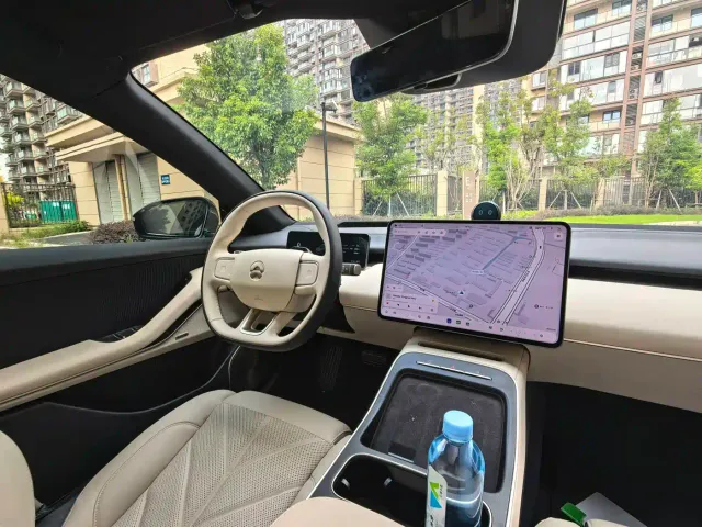 Nio ET5 Touring — Фото автомобиля 15
