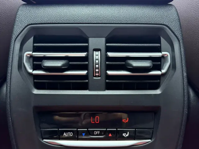 BMW 3 Series — Фото автомобиля 15