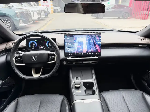 Changan Eado — Фото автомобиля 5