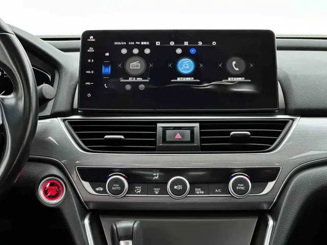 Honda Accord — Фото автомобиля 10
