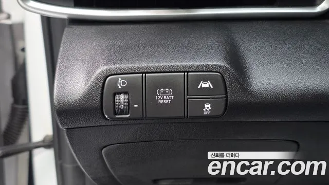 Hyundai AVANTE Modern — Фото автомобиля 14