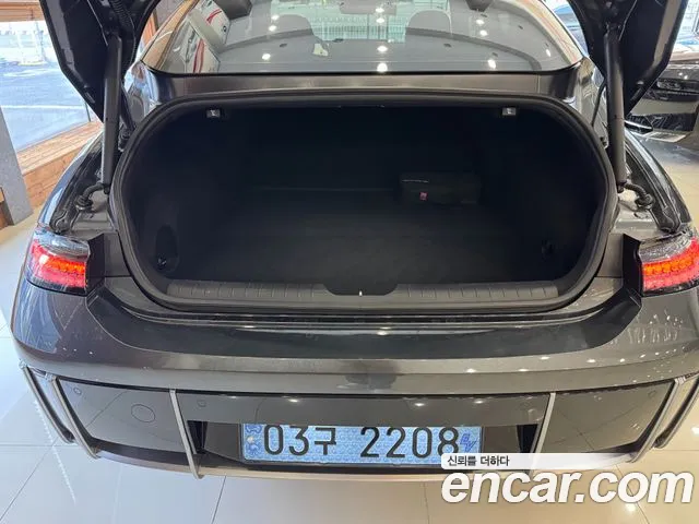 Hyundai Ioniq 6 — Фото автомобиля 19