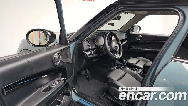MINI Countryman — Фото автомобиля 15