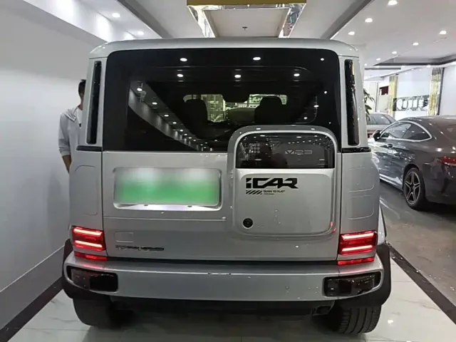iCAR V23 — Фото автомобиля 5