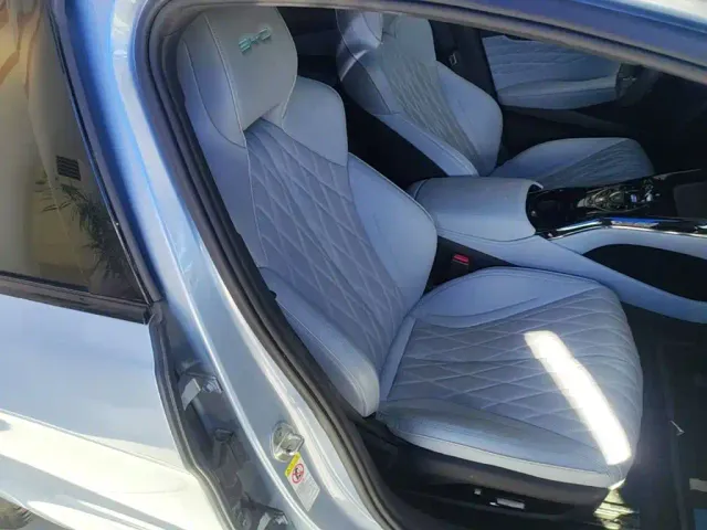 BYD Seal — Фото автомобиля 19