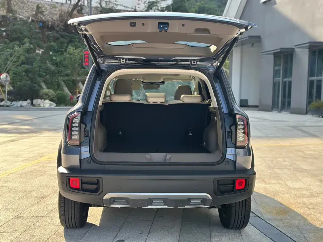 Haval Big Dog — Фото автомобиля 18
