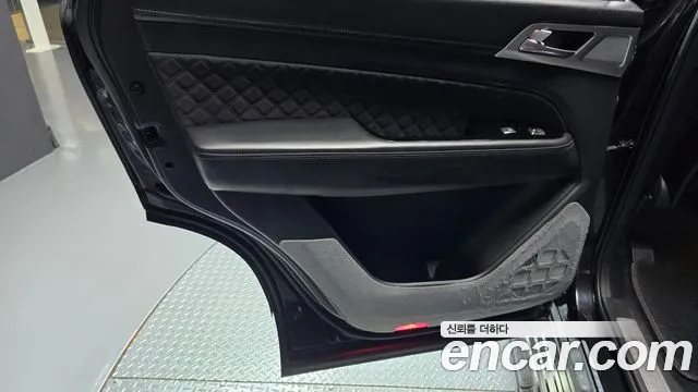 KG_Mobility_Ssangyong Rexton — Фото автомобиля 25