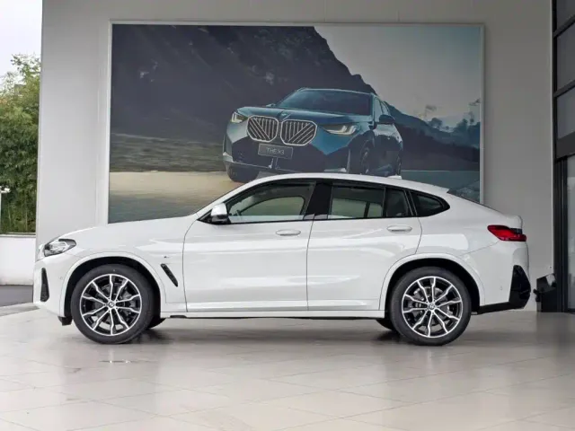 BMW X4 — Фото автомобиля 5
