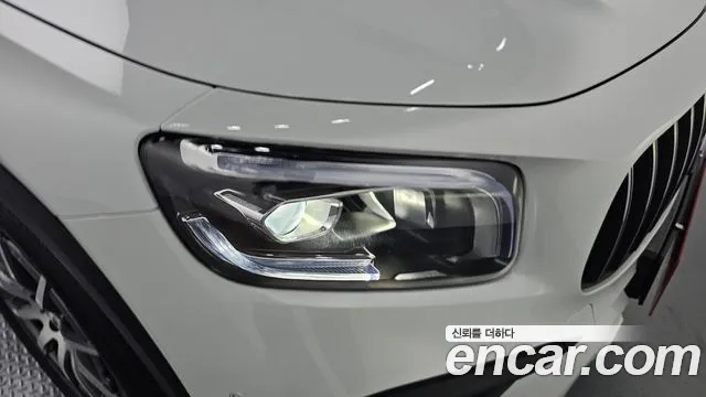 Mercedes-Benz GLB-Class — Фото автомобиля 7