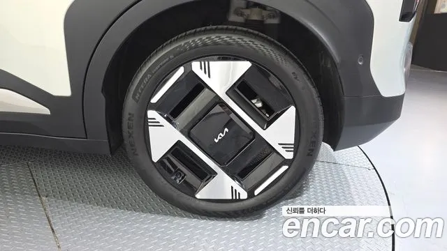 Kia EV3 — Фото автомобиля 6
