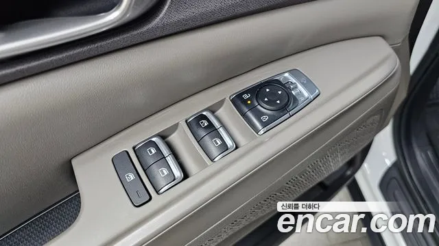 Kia Carnival 4th Gen — Фото автомобиля 28