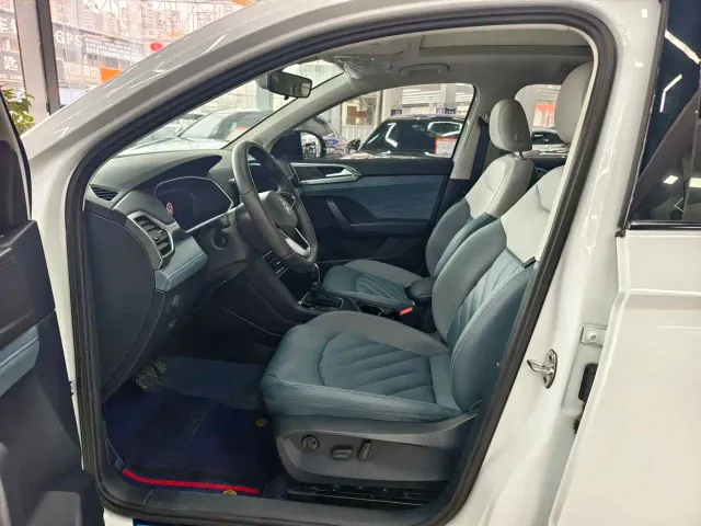 Volkswagen Tharu — Фото автомобиля 10