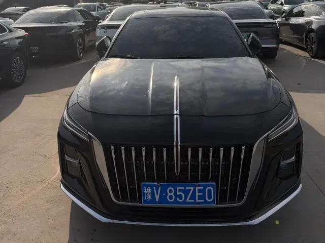Hongqi H5 — Фото автомобиля 2
