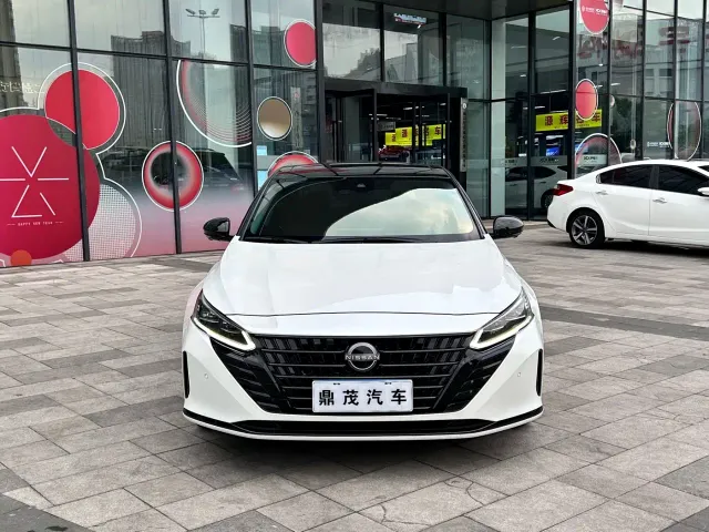 Nissan Teana — Фото автомобиля 2