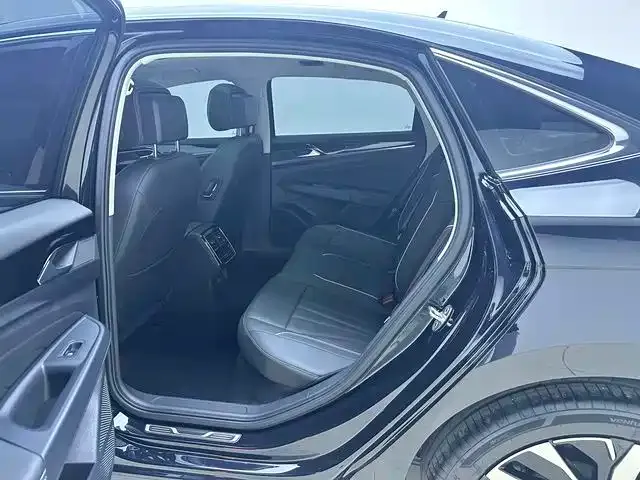 Volkswagen Passat 2024 330TSI Elite Edition — Фото автомобиля 12