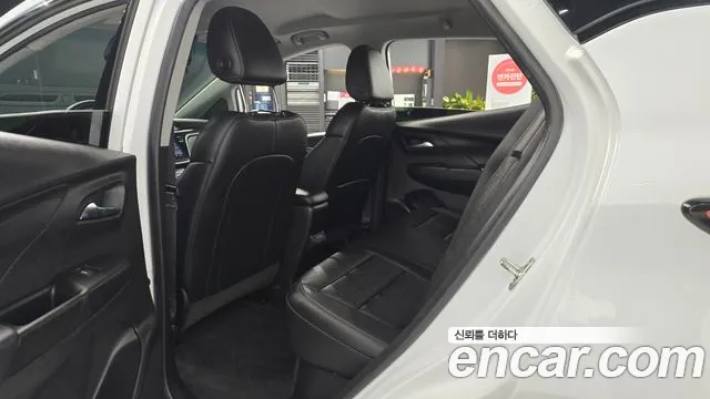 ChevroletGMDaewoo Bolt EV — Фото автомобиля 11