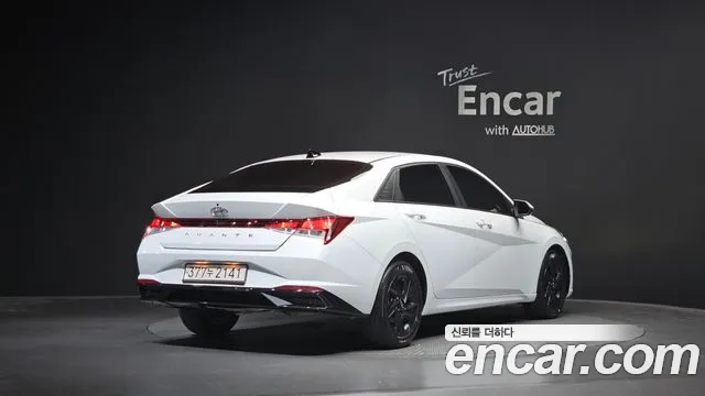 Hyundai Avante — Фото автомобиля 2