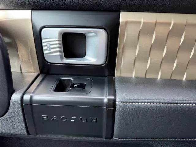 Baojun KiWi EV — Фото автомобиля 23