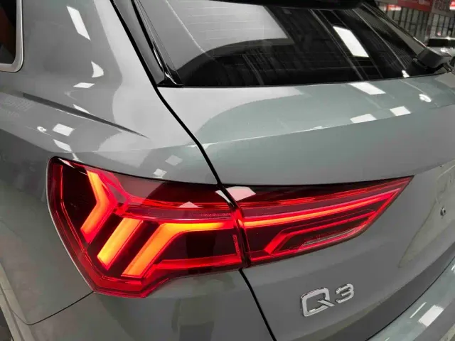Audi Q3 — Фото автомобиля 25