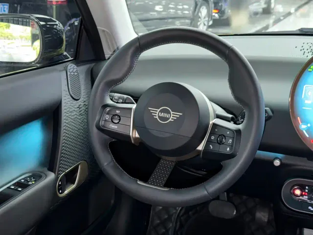 MINI Cooper — Фото автомобиля 13
