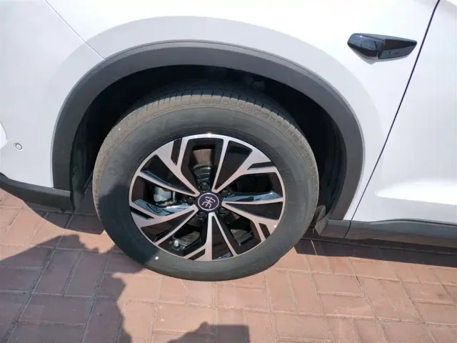 BYD Song Pro — Фото автомобиля 22