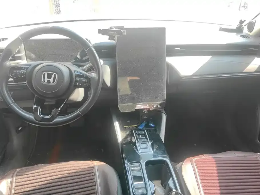 Honda Honda e:NS1 2022 e-Dynamic Edition — Фото автомобиля 12