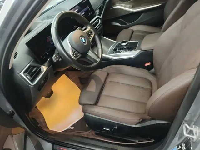 BMW i3 — Фото автомобиля 14