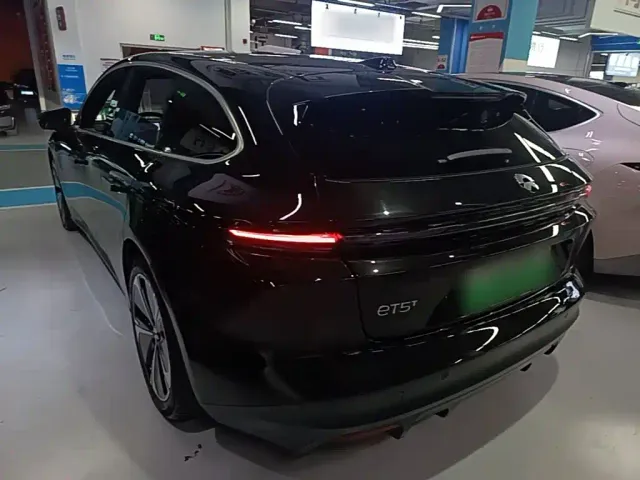 Nio ET5 Touring — Фото автомобиля 4