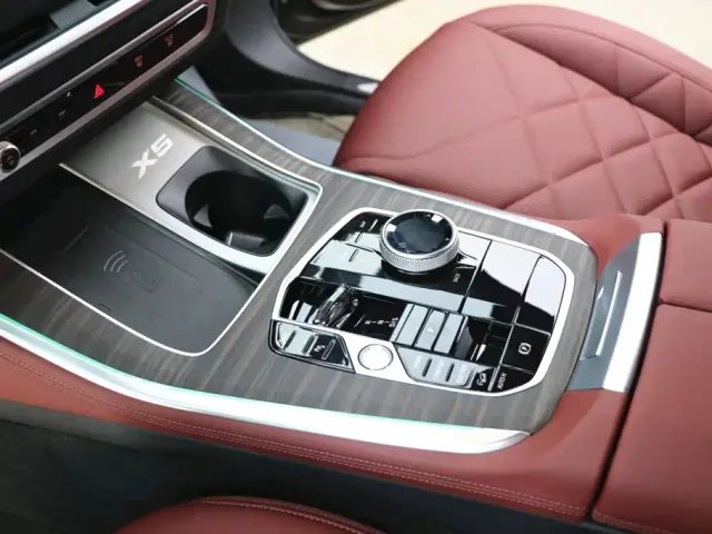 BMW X5 — Фото автомобиля 15
