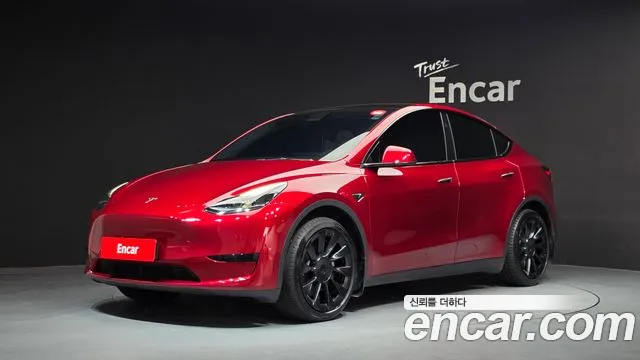 Фотография автомобиля — Tesla Model Y