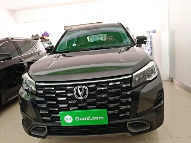Changan CS75 — Фото автомобиля 2