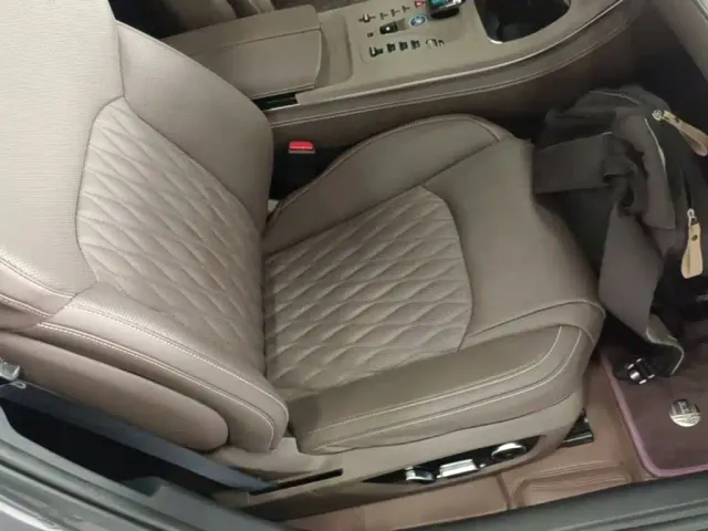 BYD Han — Фото автомобиля 24