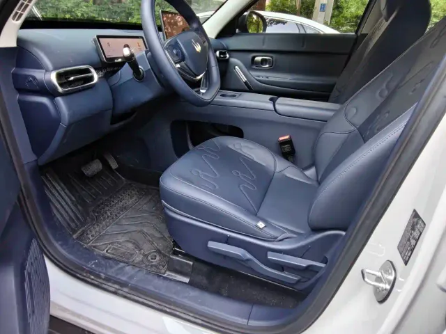 Leapmotor Leapmotor A10 — Фото автомобиля 8