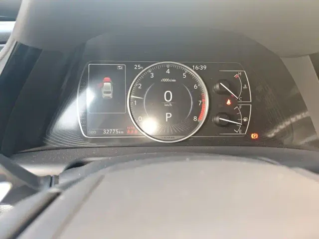 Lexus ES — Фото автомобиля 7