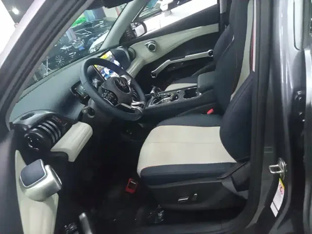 BYD Yuan PLUS — Фото автомобиля 14
